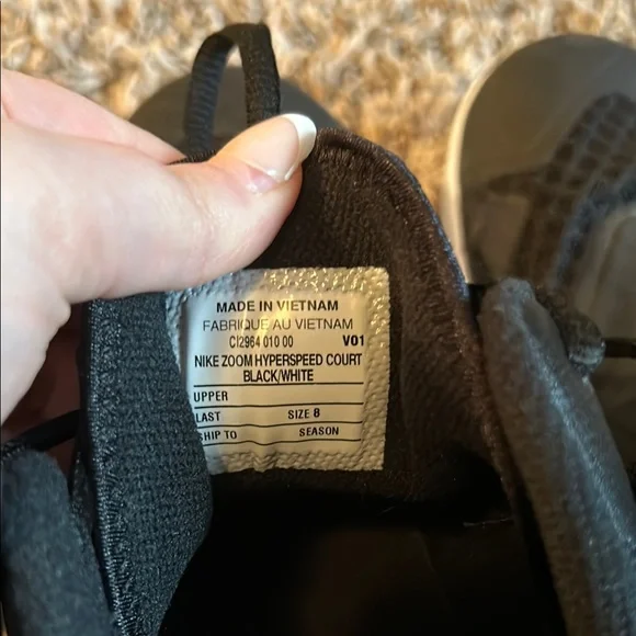 Nike Zoom Hyper Speed Court Volleyball Shoes - Picture 12 of 13